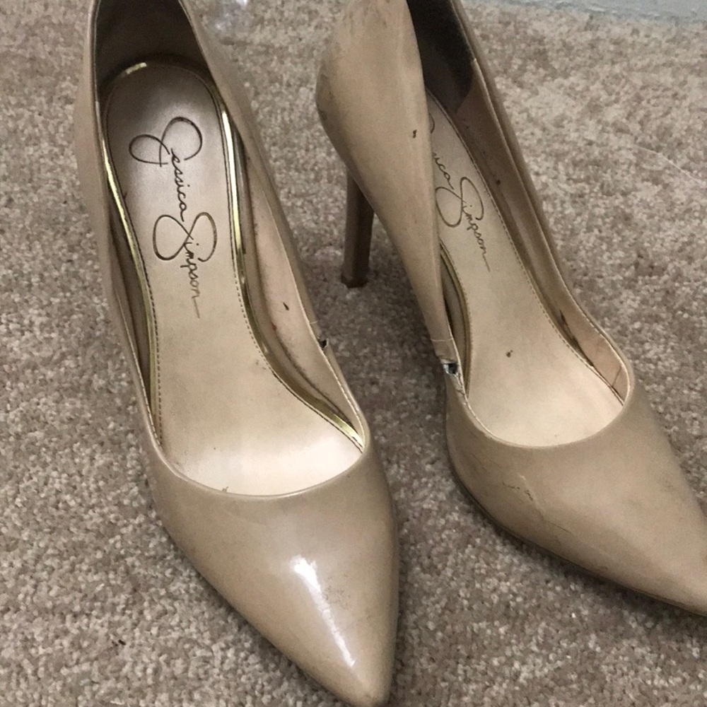 Jessica Simpson Nude Pumps